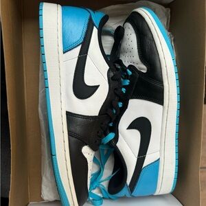 Air Jordan 1 Low “Powder Blue” – Size 10.5